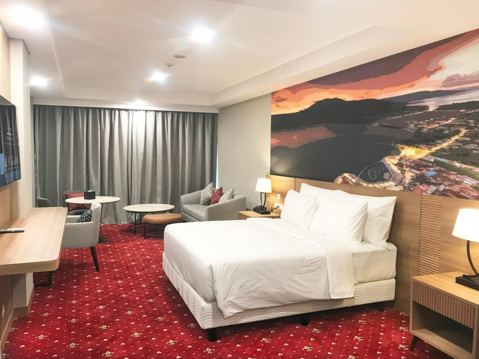 Labersa Hotel & Convention Center Samosir Sinapuran Exteriér fotografie